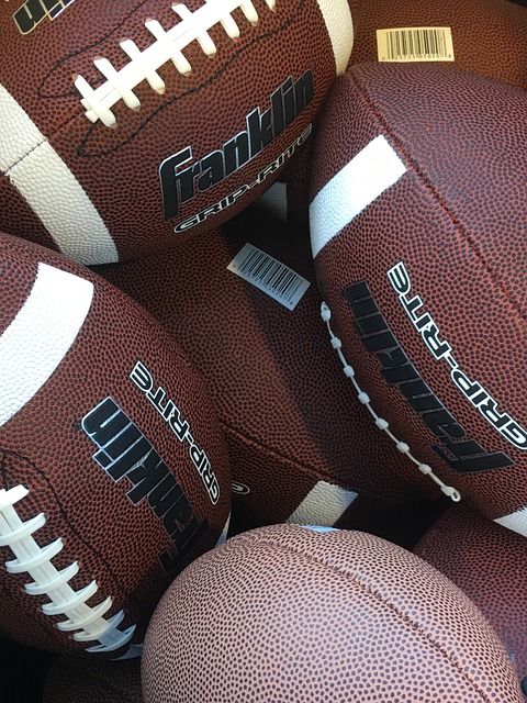 射门次数较 射门次数较